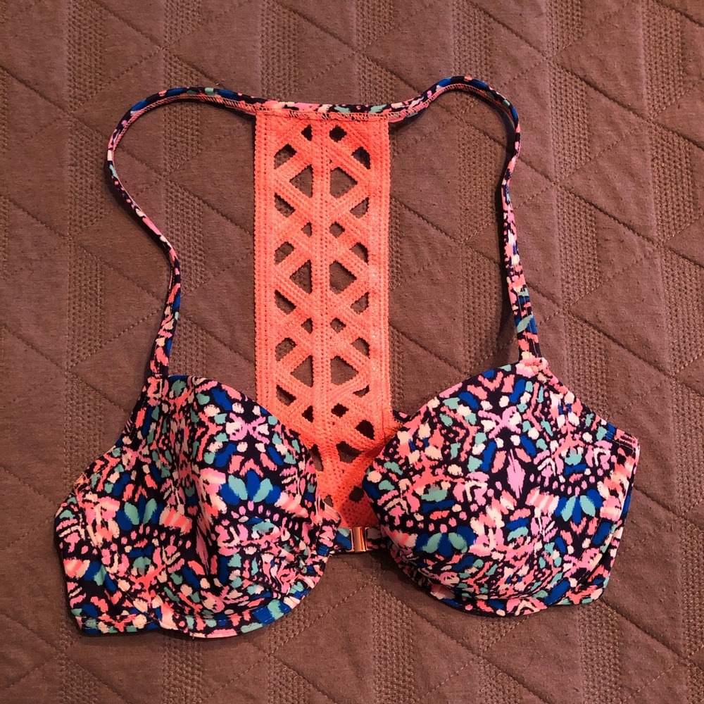 Bikini top